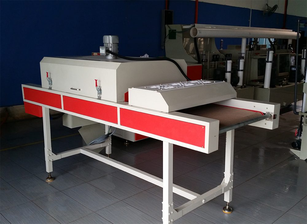 Far infrared drying machine